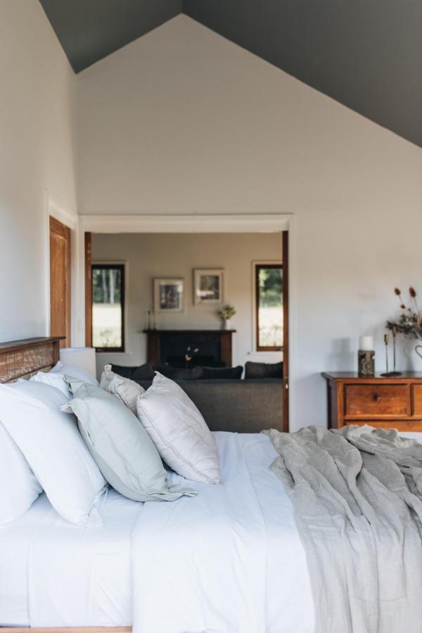 Worrowing Jervis Bay Hotel Huskisson Buitenkant foto